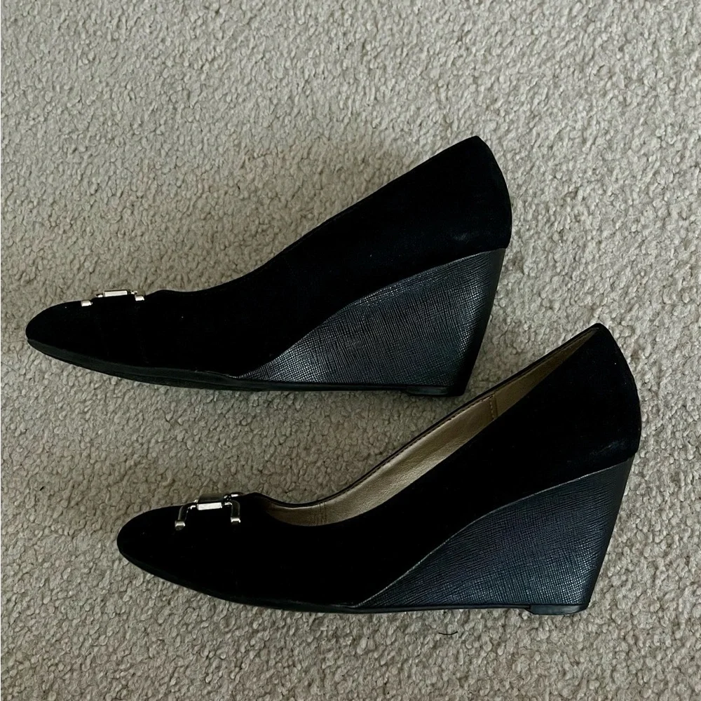 Bandolino Black Women’s Wedge Heels, Size 7